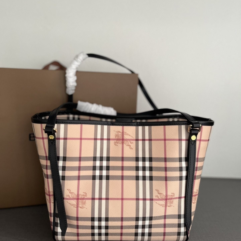 Bv*b*rry shopping bags